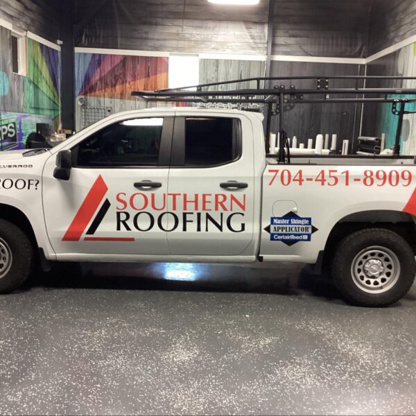 Spot Graphics and Lettering